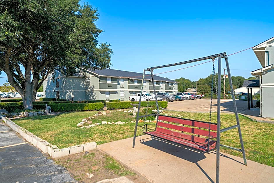 Americas Best Value Inn Brenham