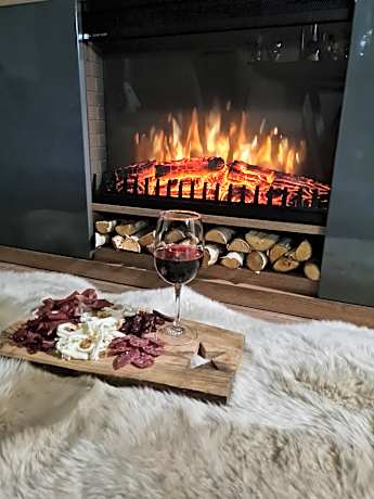 Mountain Paradise in Aparthotel Borovets Gardens