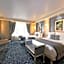 Disneyland® Hotel