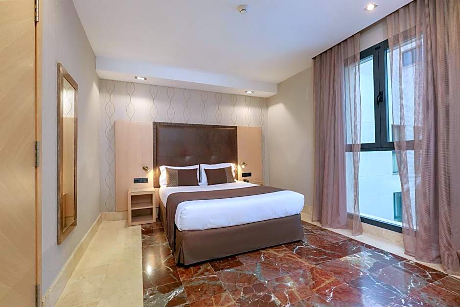 Hotel Pedro I De Aragon