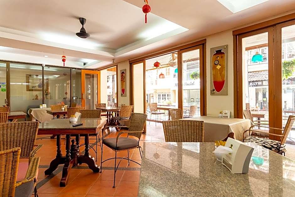 Thipurai Beach Hotel