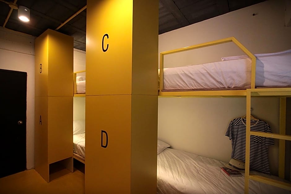 Fulfill Phuket Hostel