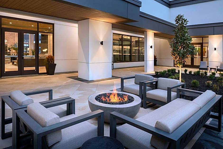 Embassy Suites by Hilton Bowling Green