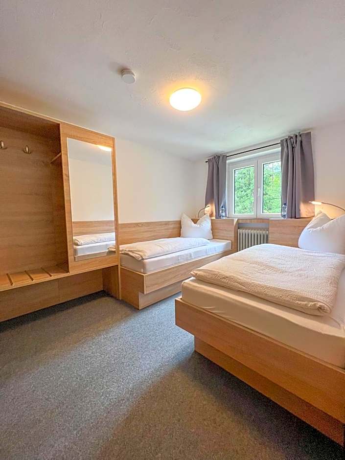 Mountain Hostel City