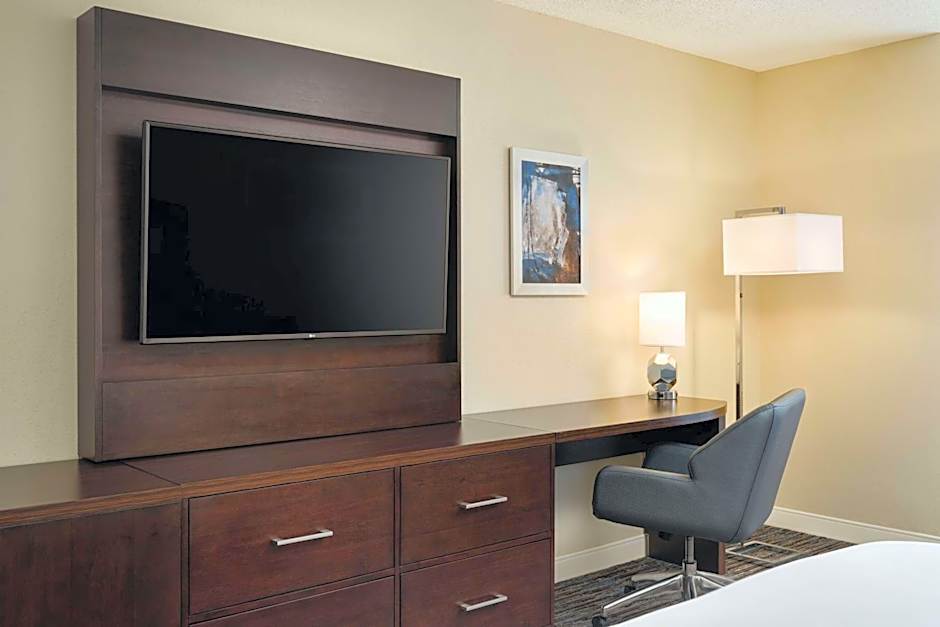 DoubleTree By Hilton Hotel Greensboro