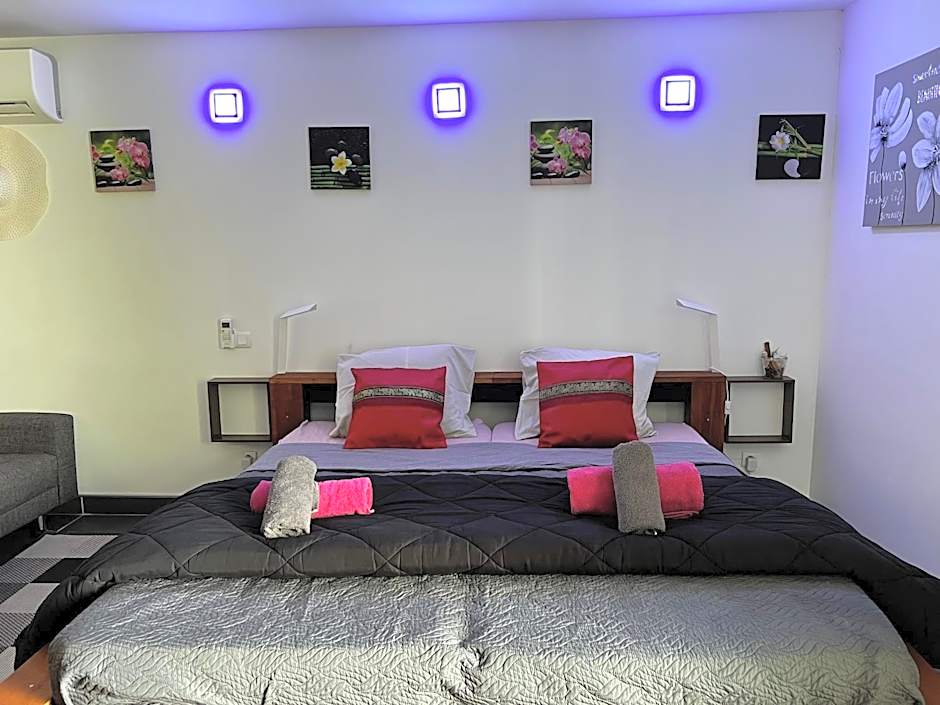 Mas La Farelle Chambre d'hote,Fitness & Salle de jeux Gratuite & SPA en supplément