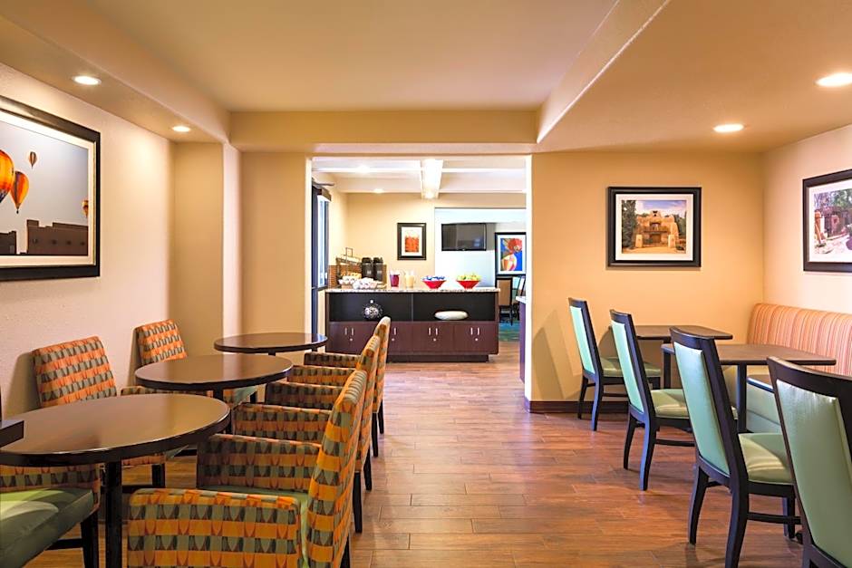 The Querque Hotel