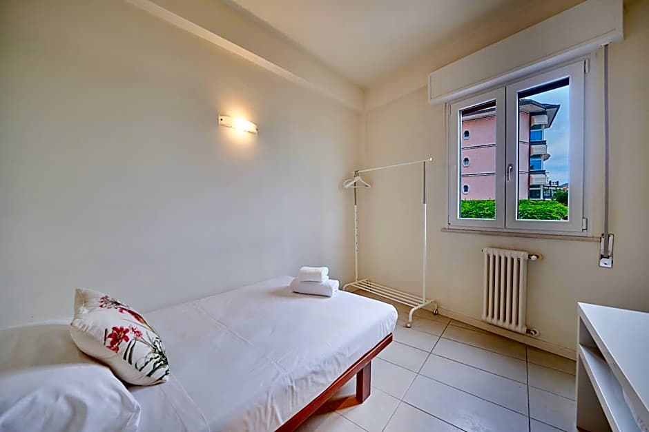 Front Lake Apartment Bardolino