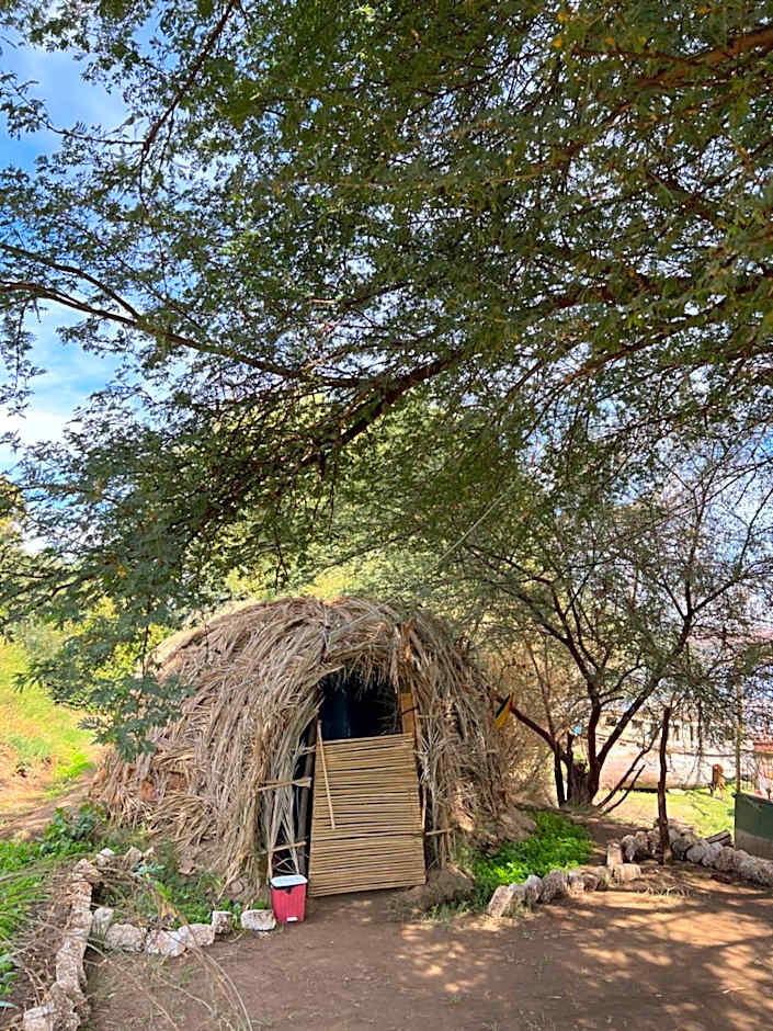 Salatoos Mango Garden and Guesthouse