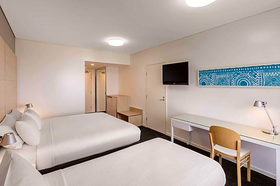 Vibe Hotel Darwin Waterfront