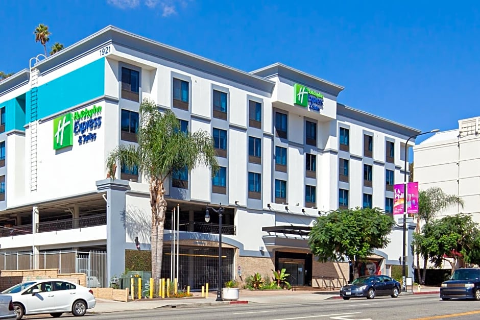 Holiday Inn Express Hollywood Walk of Fame By IHG