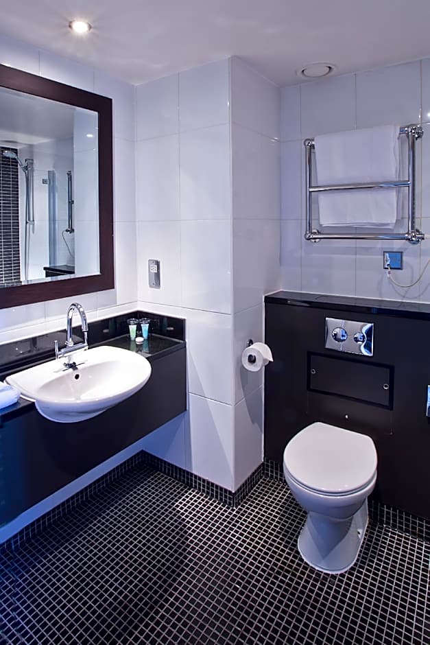 Daresbury Park Hotel