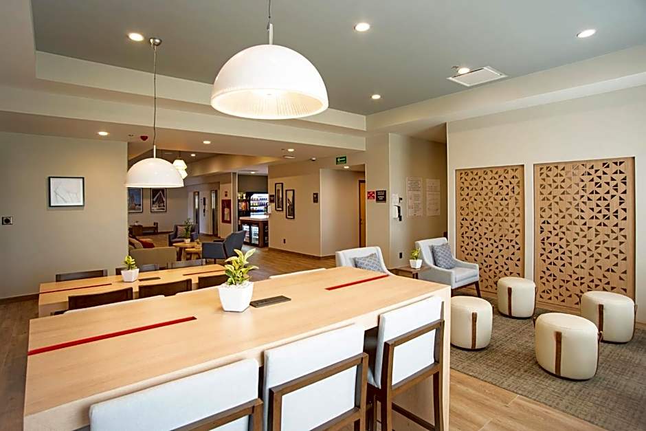 Candlewood Suites Guadalajara Galerias By IHG