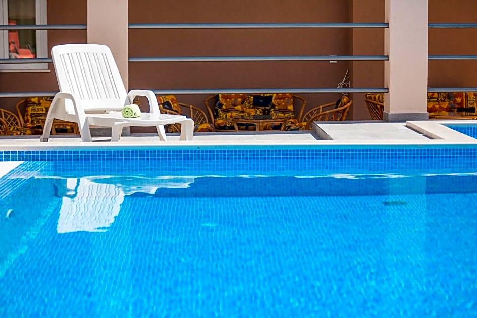 Apartments Villa Kolar