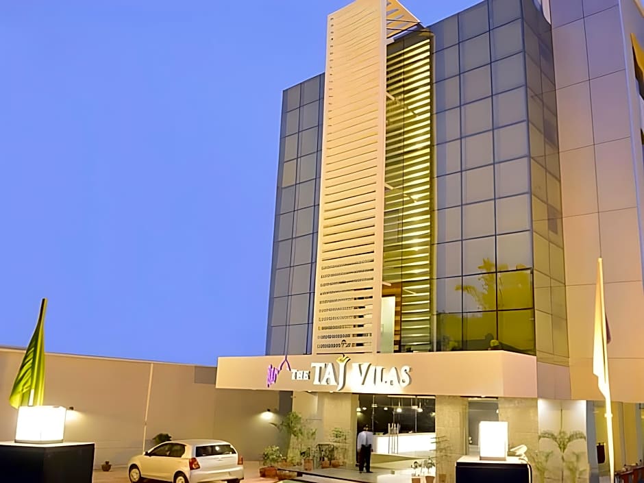 Hotel The Taj Vilas