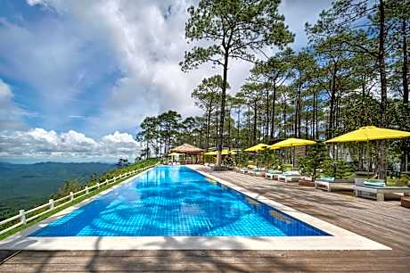 Lomhae Kirirom Resort by EHM