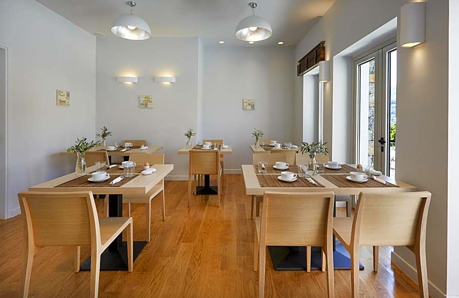 Mystery Skiathos Luxury Residence