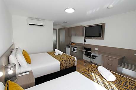 Queen Twin Executive