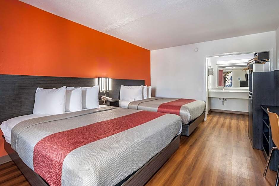 Motel 6-Florence, SC