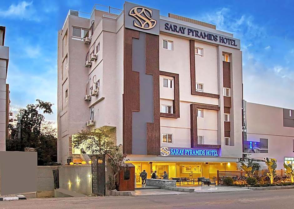 Saray Pyramids & Museum View Hotel