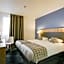 Brit Hotel Confort Loches