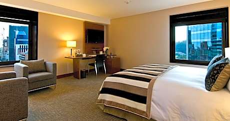 Premium King Room - Club Lounge Access
