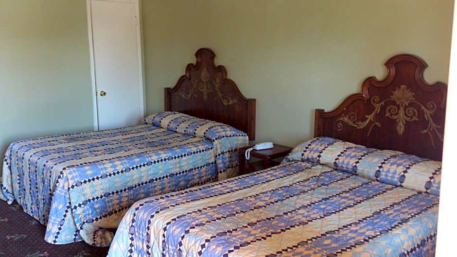 Santa Ana Travel Inn