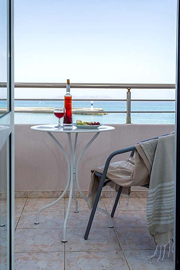 Sole Mare Seaside Apartments