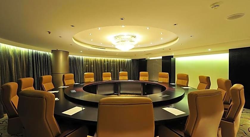 Ming Garden Hotel and Residences