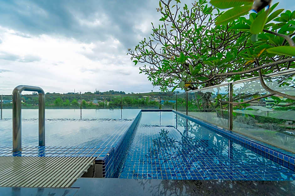 I Hotel Batam