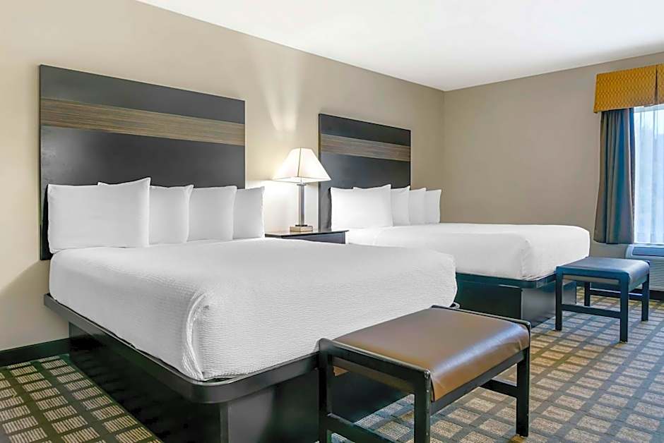 Best Western Beacon Inn