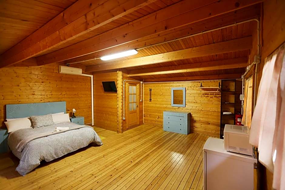 Photo 1 of 7 of Mobile Home
