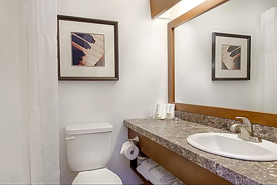 Coastal Inn Moncton/ Dieppe