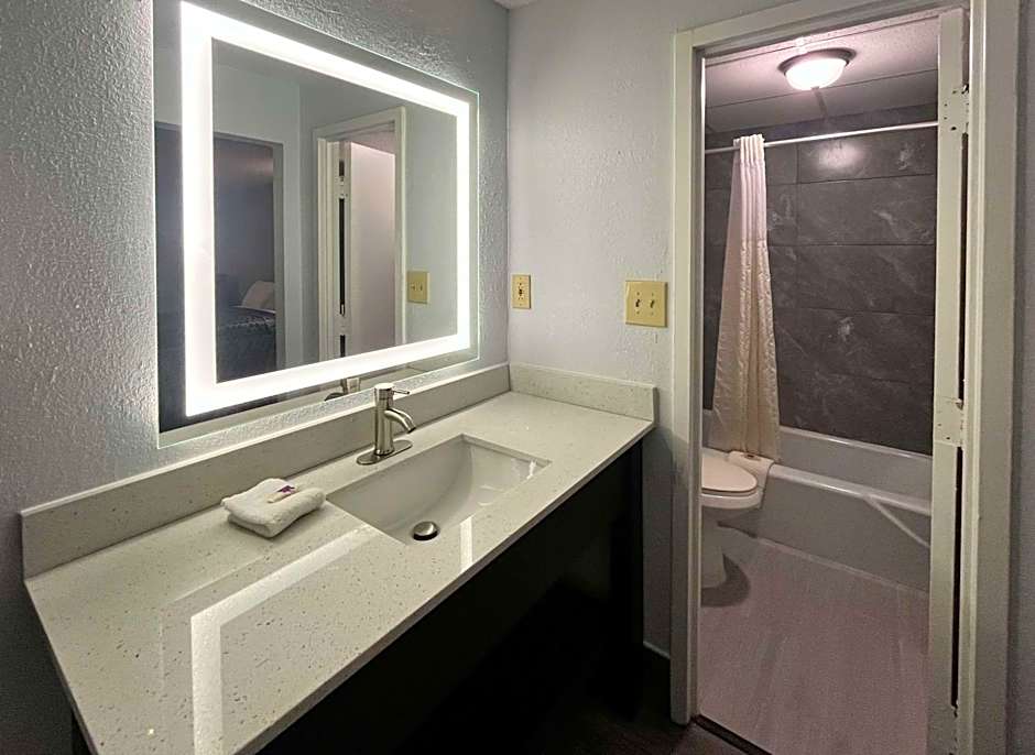 Motel 6 Spartanburg, SC Northwest Business 85