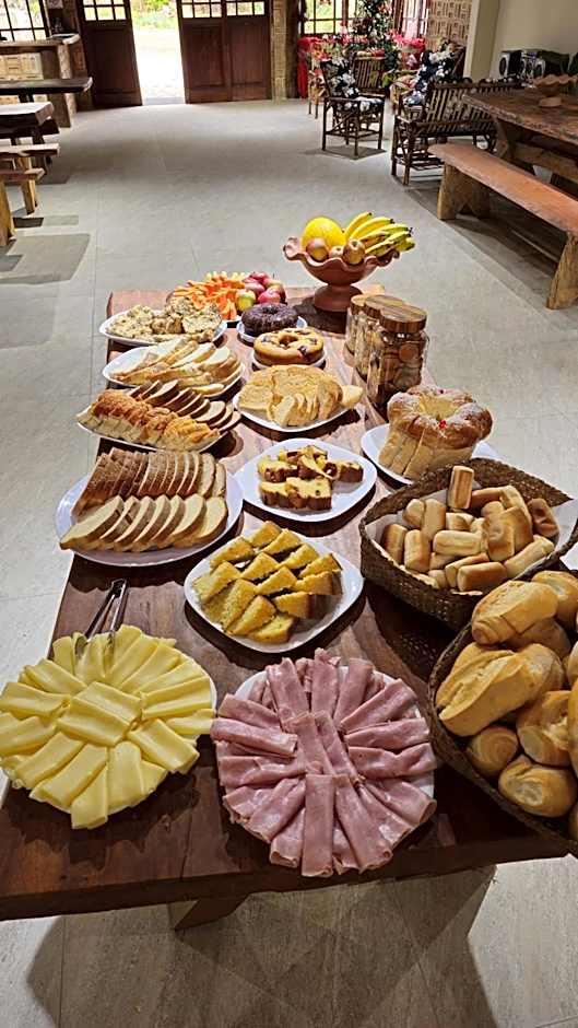 Pousada Dona Carmem Ubatuba