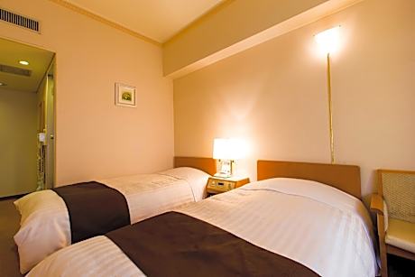 Twin Room - Non-Smoking, Late Check-Out Until 12:00 PM