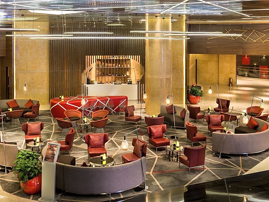 Pullman Nanjing Lukou Airport Hotel