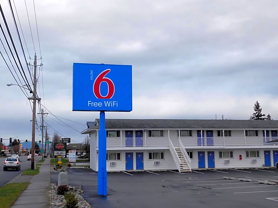 Motel 6-Burlington, WA