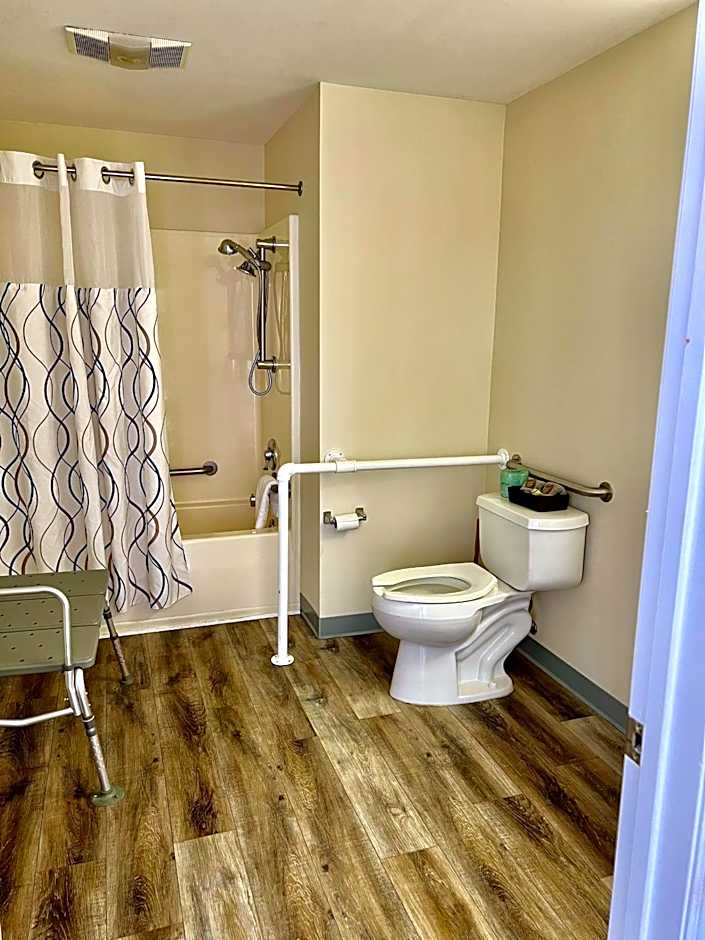 Four Seasons Inn