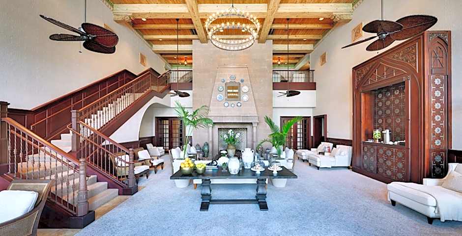 Cloister at The Boca Raton