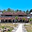 Arys Lagoon Bungalow & Hotel