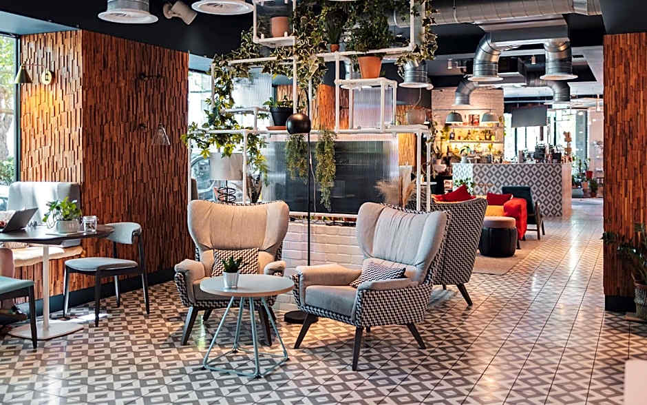 room2 Southampton Hometel