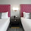 The Axis Moline Hotel, Tapestry Collection by Hilton
