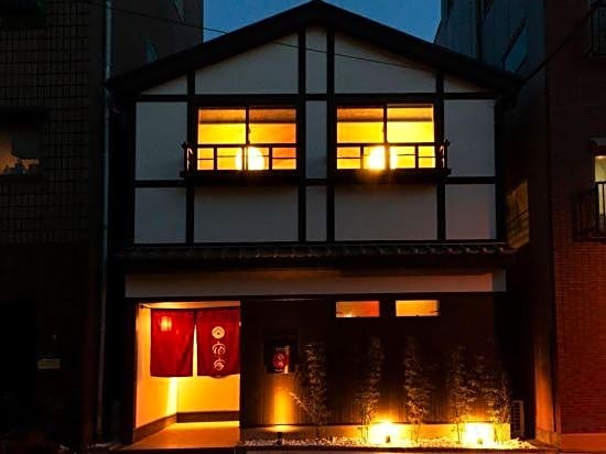 Yadoya Asakusa-Honkan