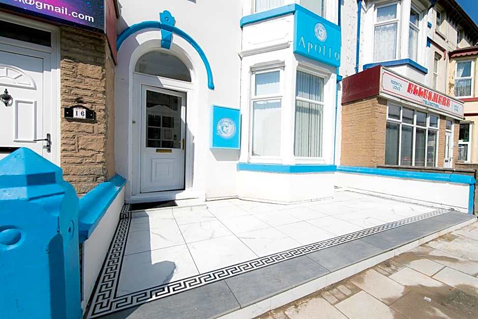 The New Apollo Hotel