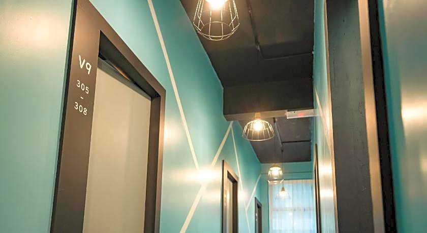 Vibrant Hostel