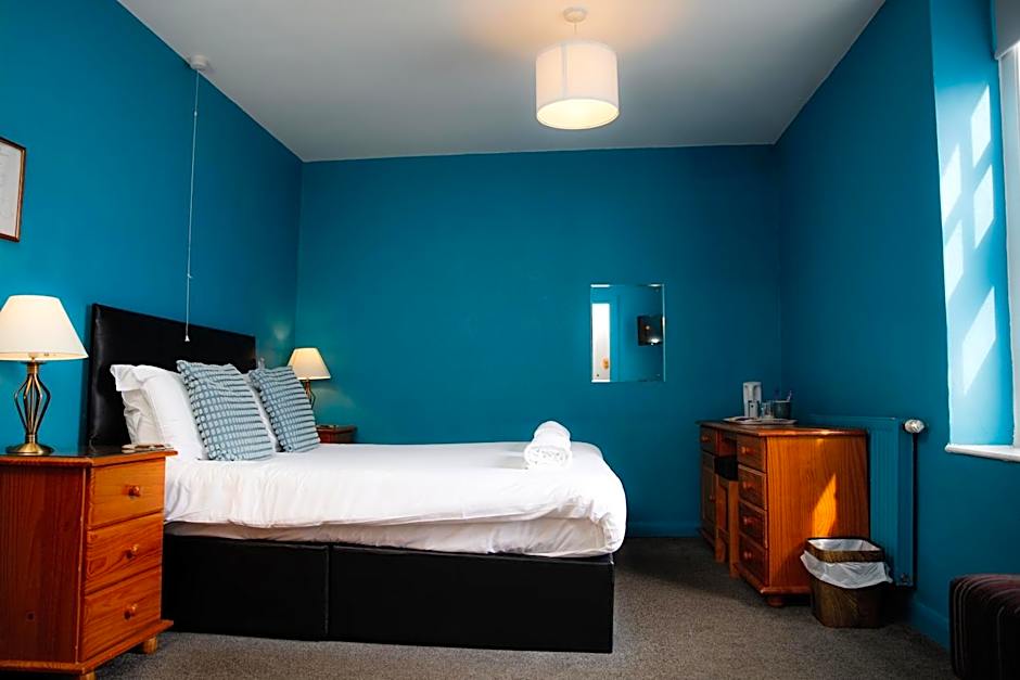 The Old Ship Aground