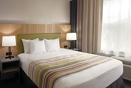 Extended Stay King Suite - Non-Smoking