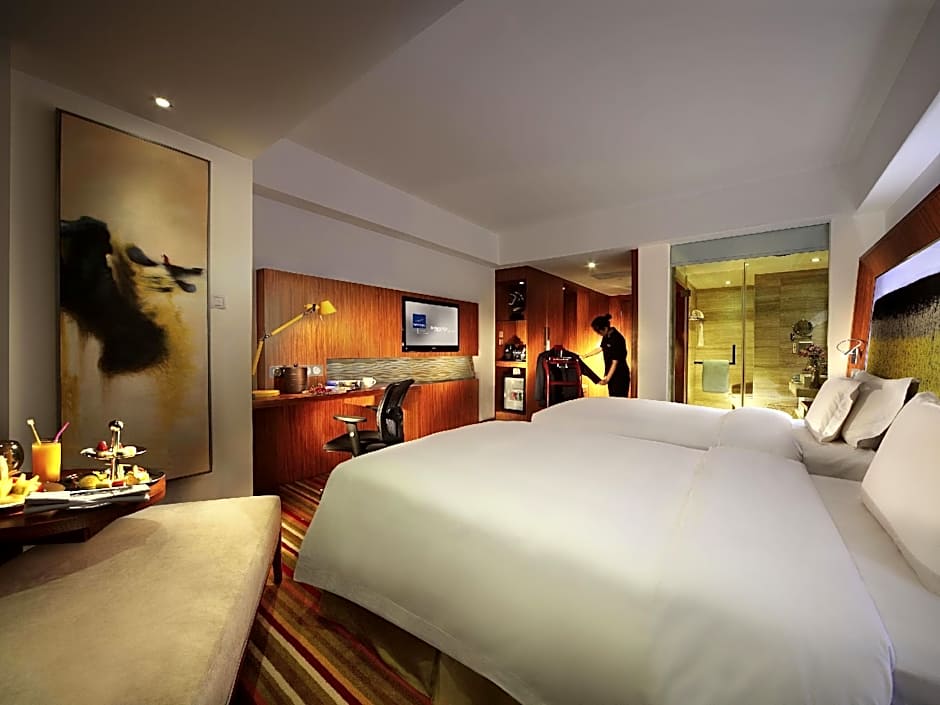 Novotel Zhengzhou Convention Centre Hotel