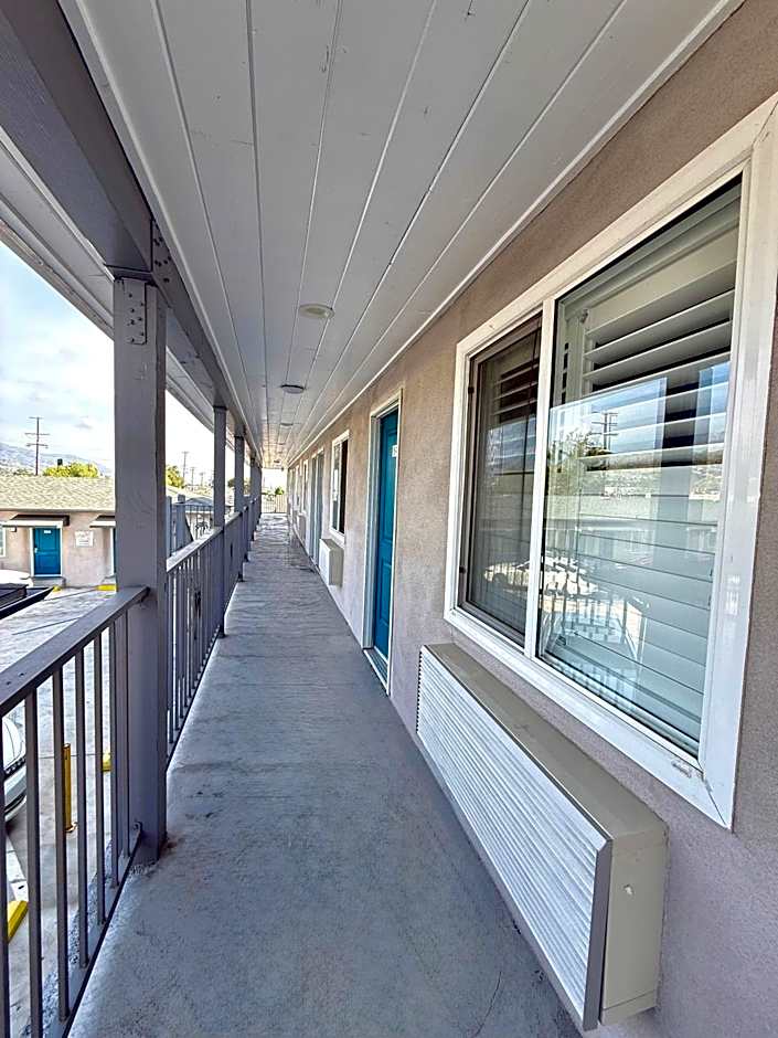 La Casa Motel, Burbank Airport